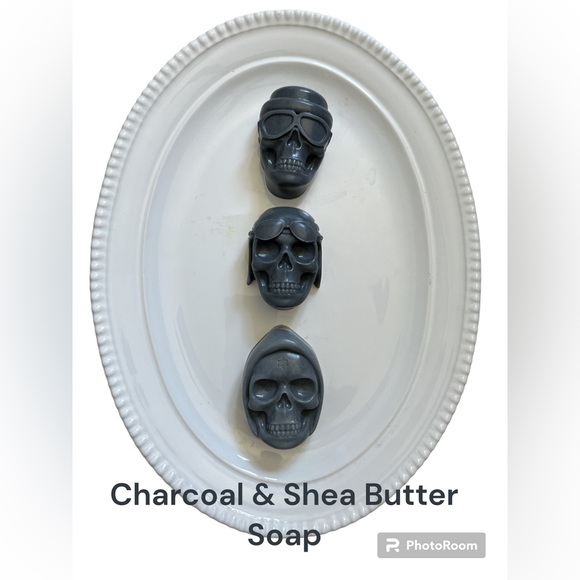 Hand Crafted Soap Charcoal Skulls - Halloween - Picture 2 of 11